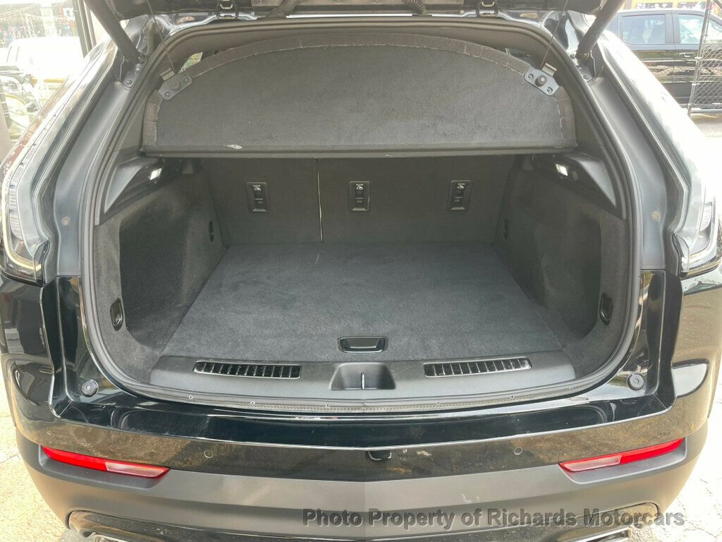 2023 Cadillac XT4 Sport photo 14
