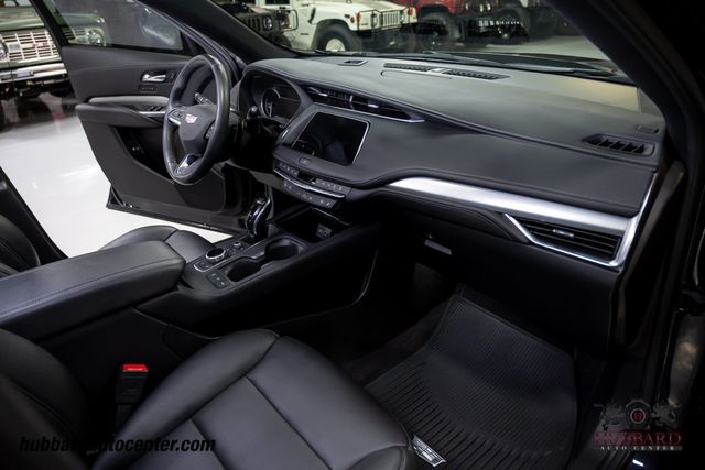 2023 Cadillac XT4 FWD 4dr Premium Luxury - 22985211 - 24