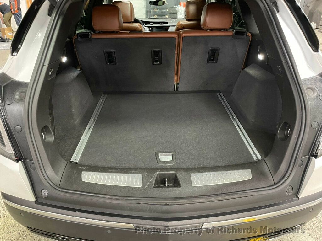 2023 Cadillac XT5 AWD 4dr Sport - 22996856 - 17