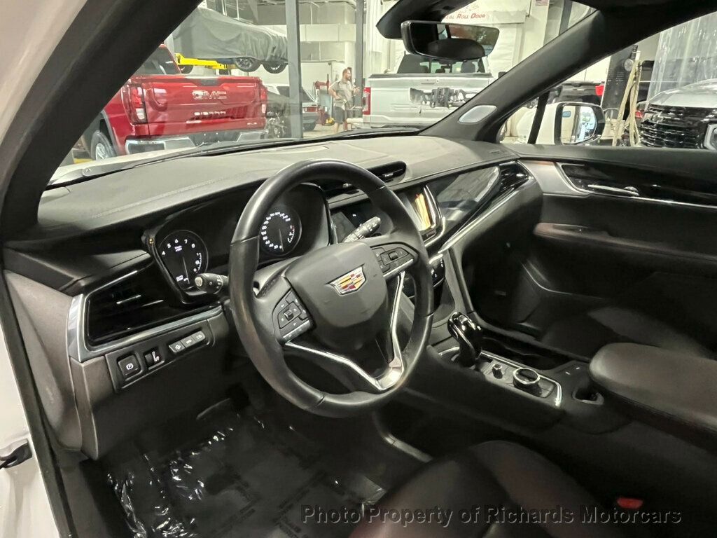 2023 Cadillac XT6 Premium Luxury photo 17