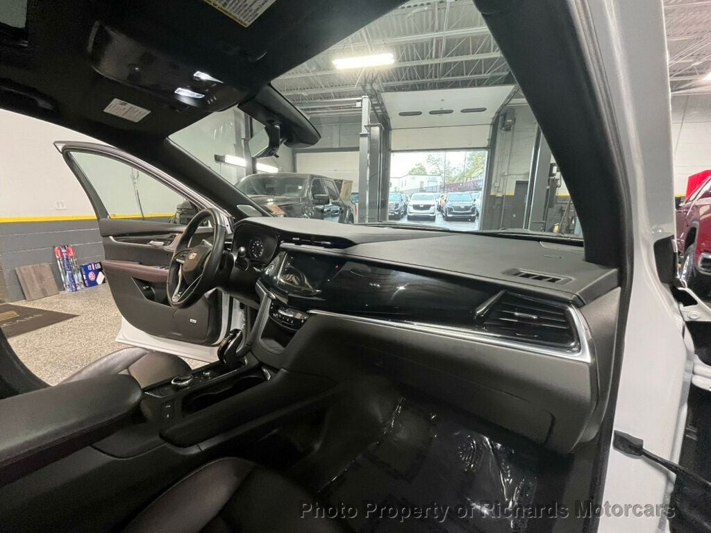 2023 Cadillac XT6 Premium Luxury photo 23