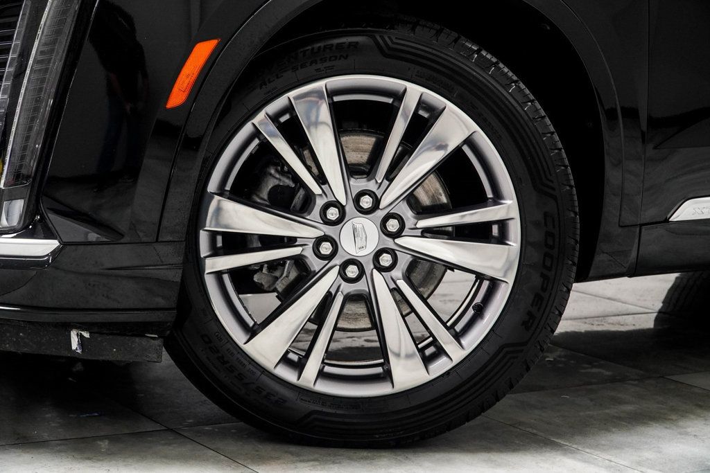 2023 Cadillac XT6 Premium Luxury photo 3