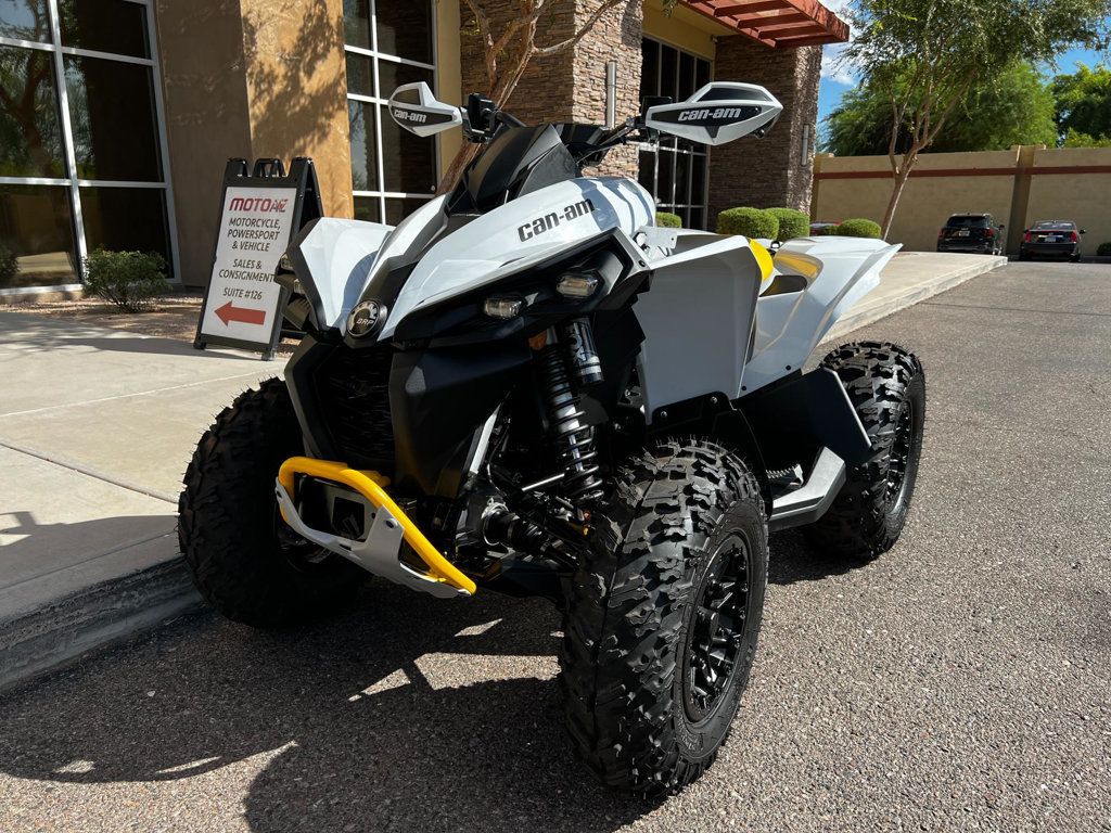 2023 Can-Am Renegade X XC 1000R LIKE NEW! - 22604279 - 1