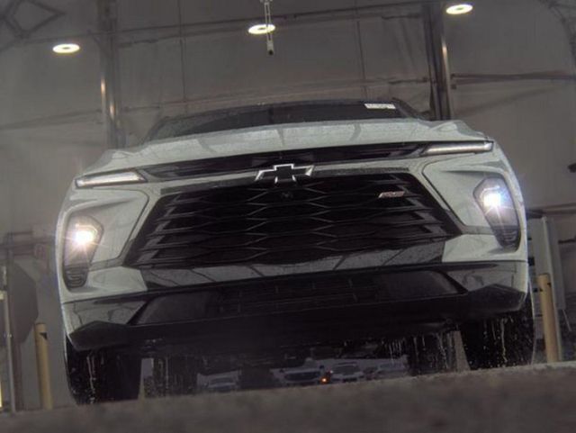 2023 Chevrolet Blazer AWD 4dr RS - 23006960 - 3