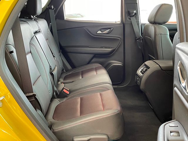 2023 Chevrolet Blazer FWD 4dr RS - 23023219 - 25