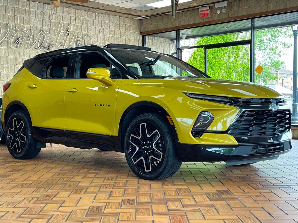 2023 Chevrolet Blazer FWD 4dr RS - 23023219 - 7
