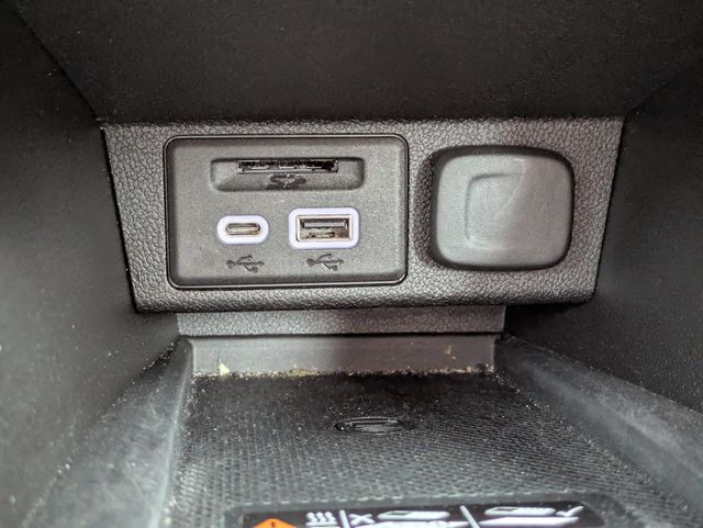 2023 Chevrolet Bolt EUV FWD 4dr LT - 22996797 - 22