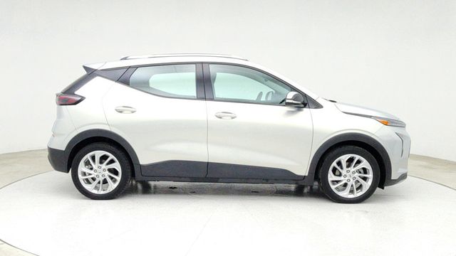 2023 Chevrolet Bolt EUV FWD 4dr LT - 22941013 - 3