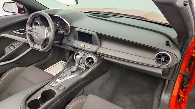 2023 Chevrolet Camaro 2dr Convertible 1LT w/ RS Package & 20'' Wheels - 23013787 - 21