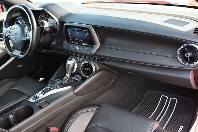 2023 Chevrolet Camaro 2dr Convertible 2LT - 22897345 - 9