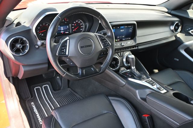 2023 Chevrolet Camaro 2dr Convertible 2LT - 22897345 - 8