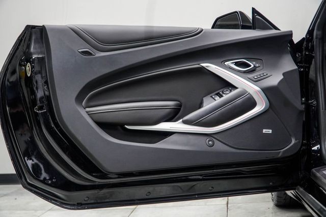 2023 Chevrolet Camaro 2dr Convertible 2SS - 23019729 - 34