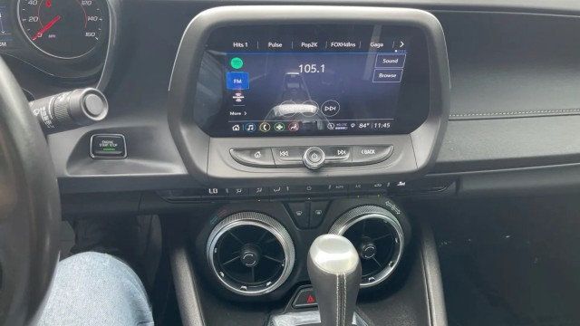 2023 Chevrolet Camaro 2dr Convertible LT1 - 23030886 - 17