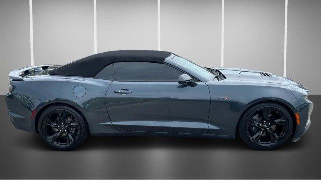 2023 Chevrolet Camaro 2dr Convertible LT1 - 23030886 - 6