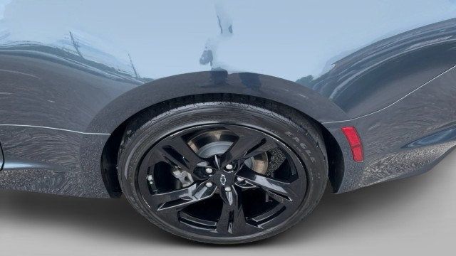 2023 Chevrolet Camaro 2dr Convertible LT1 - 23030886 - 8