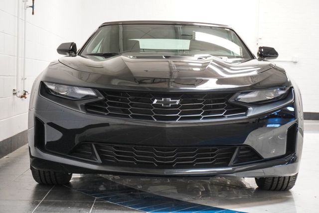 2023 Chevrolet Camaro 2dr Convertible LT1 - 22996875 - 32