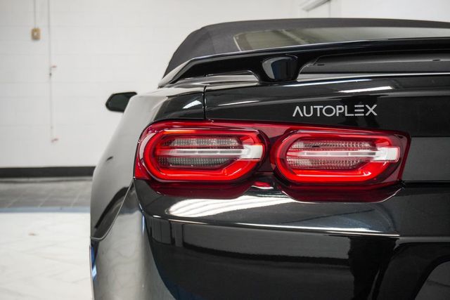 2023 Chevrolet Camaro 2dr Convertible LT1 - 22996875 - 34
