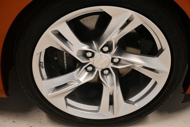 2023 Chevrolet Camaro 2dr Convertible LT1 - 22920569 - 28