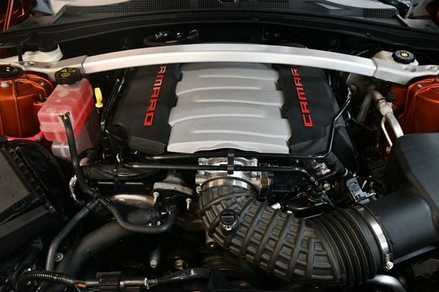 2023 Chevrolet Camaro 2dr Convertible LT1 - 22920569 - 5