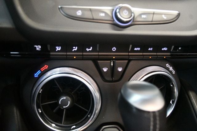 2023 Chevrolet Camaro 2dr Convertible LT1 - 22920569 - 60