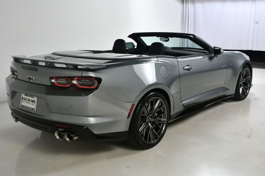2023 Chevrolet Camaro ZL1 photo 10