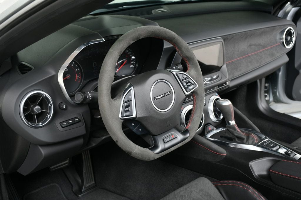 2023 Chevrolet Camaro ZL1 photo 30