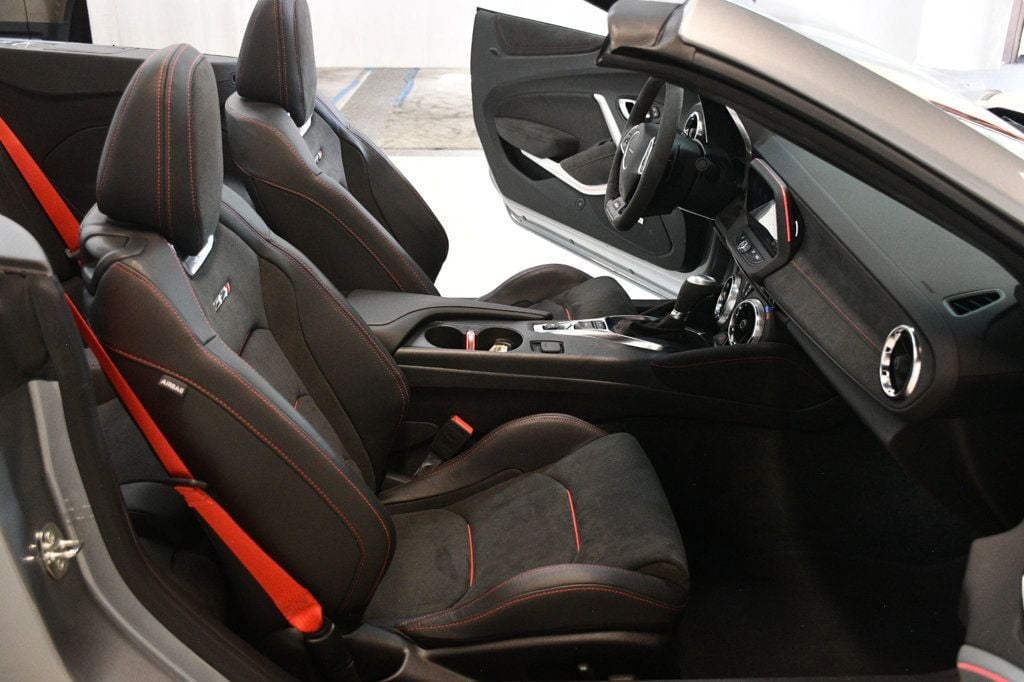 2023 Chevrolet Camaro ZL1 photo 33