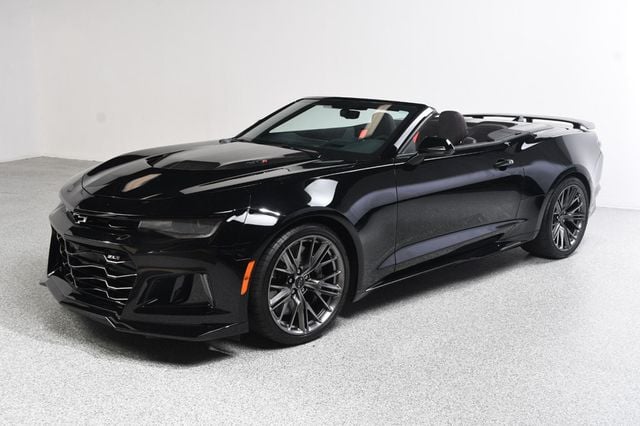 2023 Chevrolet Camaro 2dr Convertible ZL1 - 23047378 - 1