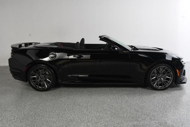 2023 Chevrolet Camaro 2dr Convertible ZL1 - 23047378 - 2