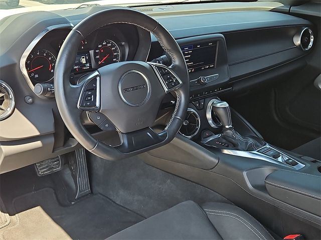 2023 Chevrolet Camaro 2dr Coupe 1LT - 22867894 - 7