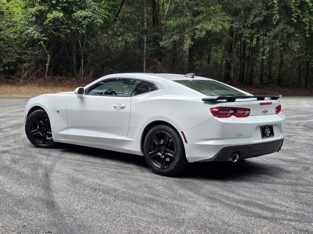 2023 Chevrolet Camaro Coupe photo 4