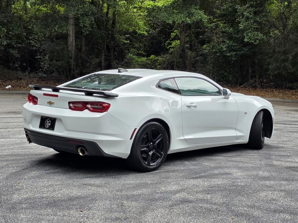 2023 Chevrolet Camaro Coupe photo 5