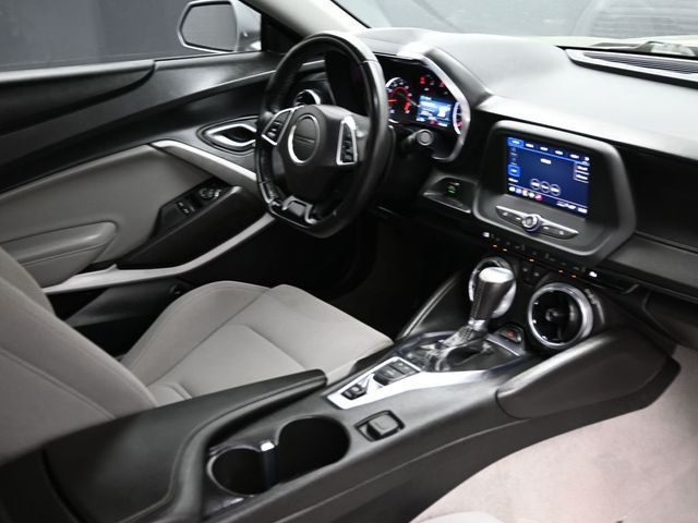 2023 Chevrolet Camaro 2dr Coupe 1LT - 23004785 - 9