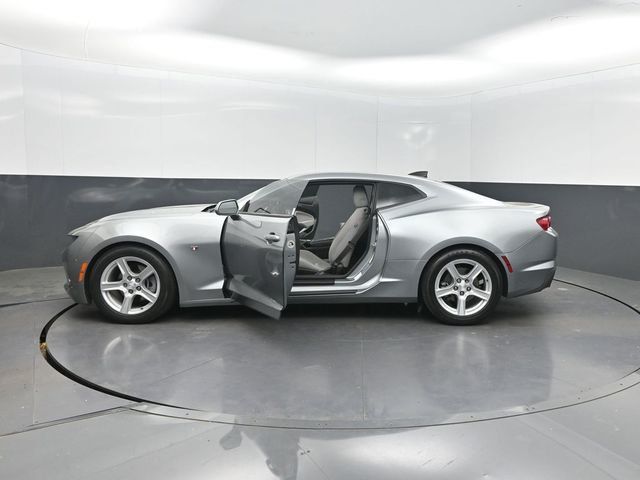 2023 Chevrolet Camaro 2dr Coupe 1LT - 23004785 - 34