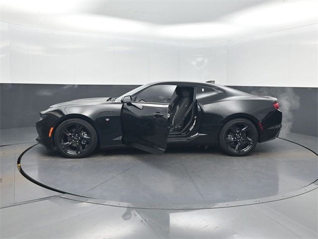 2023 Chevrolet Camaro 2dr Coupe 1LT - 22941298 - 33