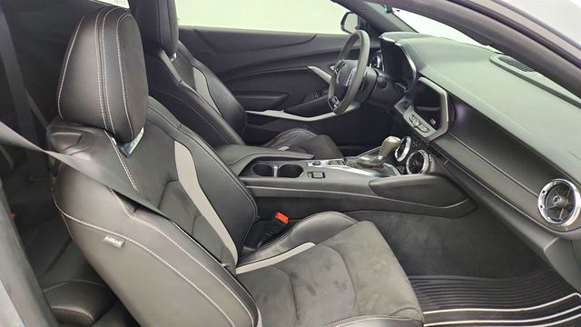 2023 Chevrolet Camaro 2dr Coupe 1SS - 23002657 - 21