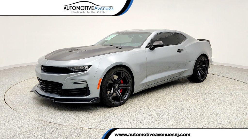 2023 Chevrolet Camaro 2dr Coupe 1SS w/ 1LE Track Performance Pkg - 23002657 | Video 1