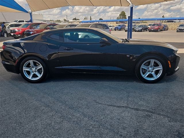 2023 Chevrolet Camaro 2dr Coupe 2LT - 22488424 - 4