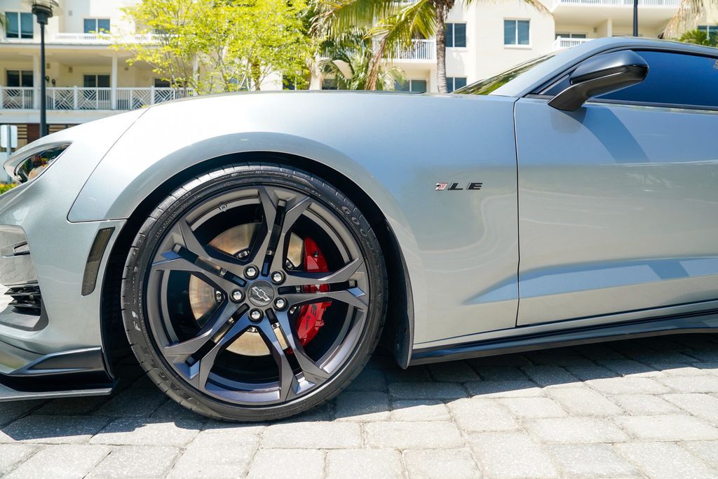 2023 Chevrolet Camaro 2dr Coupe 2SS - 23016596 - 11