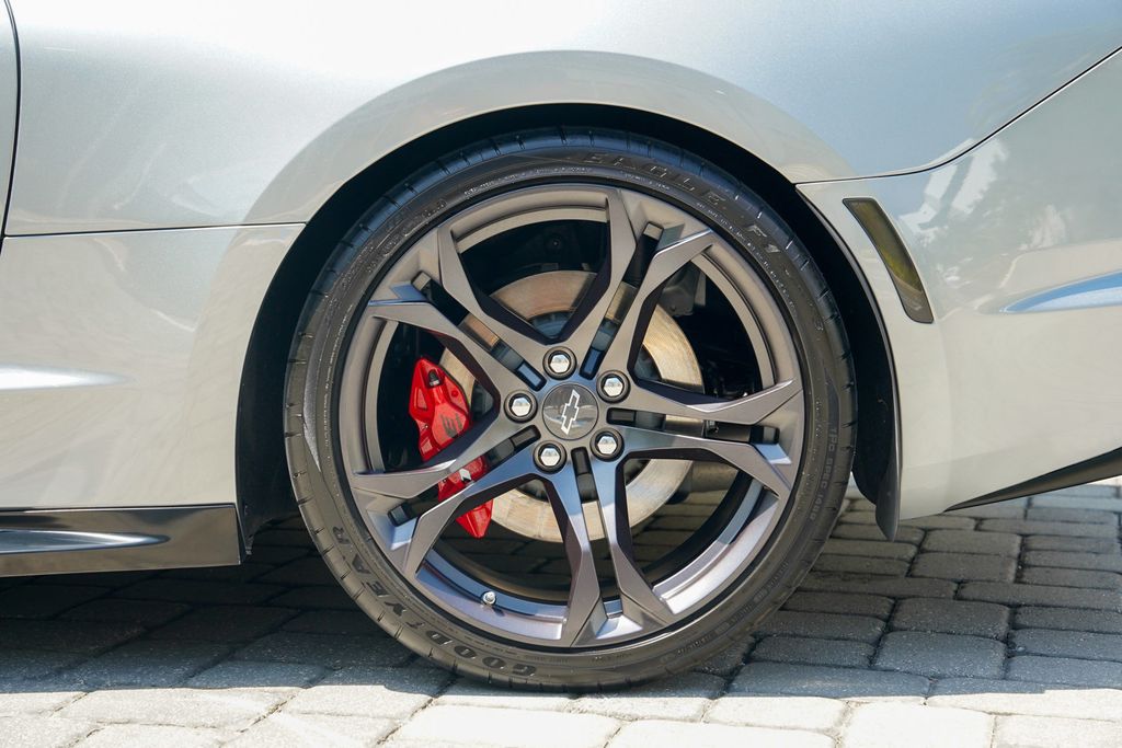 2023 Chevrolet Camaro 2dr Coupe 2SS - 23016596 - 16
