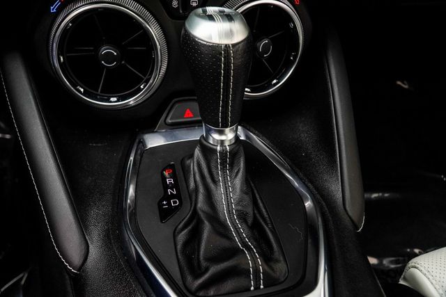 2023 Chevrolet Camaro 2dr Coupe 3LT - 22939429 - 16