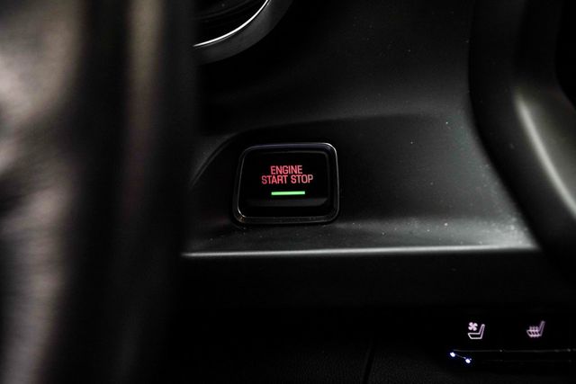 2023 Chevrolet Camaro 2dr Coupe 3LT - 22939429 - 17