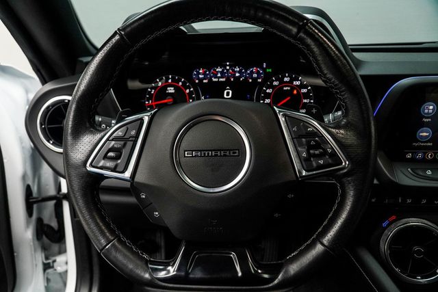 2023 Chevrolet Camaro 2dr Coupe 3LT - 22939429 - 28