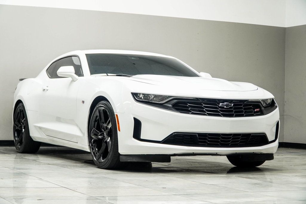 2023 Chevrolet Camaro 3LT photo 4