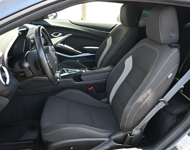 2023 Chevrolet Camaro 2dr Coupe LT1 - 23017887 - 14