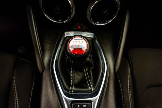 2023 Chevrolet Camaro 2dr Coupe LT1 - 22987655 - 22