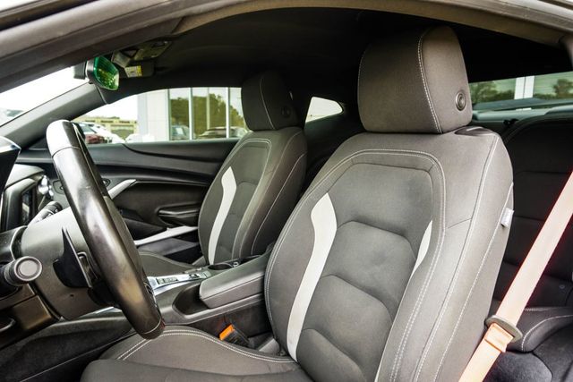 2023 Chevrolet Camaro 2dr Coupe LT1 - 22987655 - 35