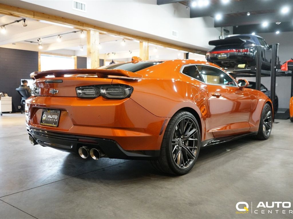 2023 Chevrolet Camaro 2dr Coupe ZL1 - 22983727 - 4