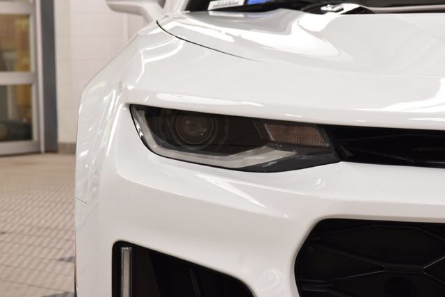 2023 Chevrolet Camaro 2dr Coupe ZL1 - 23082323 - 11
