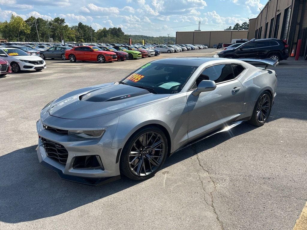 2023 Chevrolet Camaro ZL1 photo 3